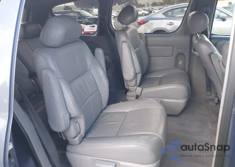 1998 Toyota Sienna Xle from USA, damaged, VIN 4T3ZF13C8WU049551